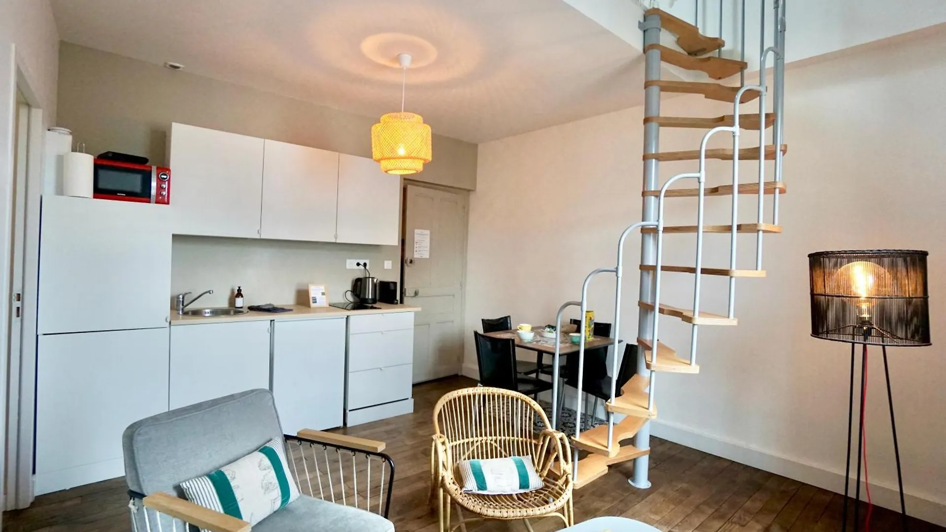 Le Duplex - Centre Ville Concarneau 0*,